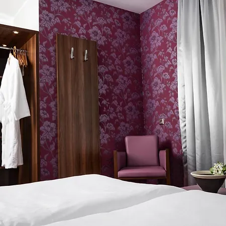 Akzent Laupheimer Hof Otel